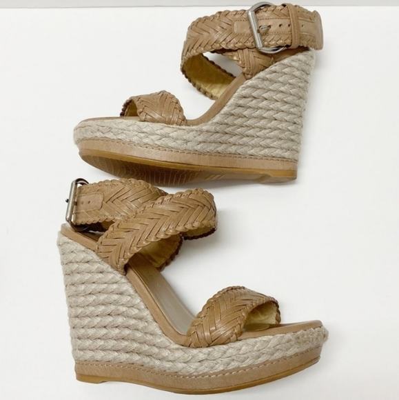 Stuart Weitzman Elixir size 6 - Picture 5 of 7